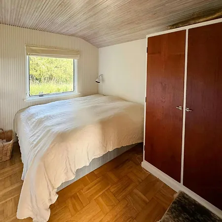 Ferienhaus 60s House In Protected Nature Area Near The Klint